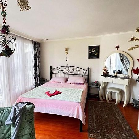 טביליסי Hotel Lika מראה חיצוני תמונה