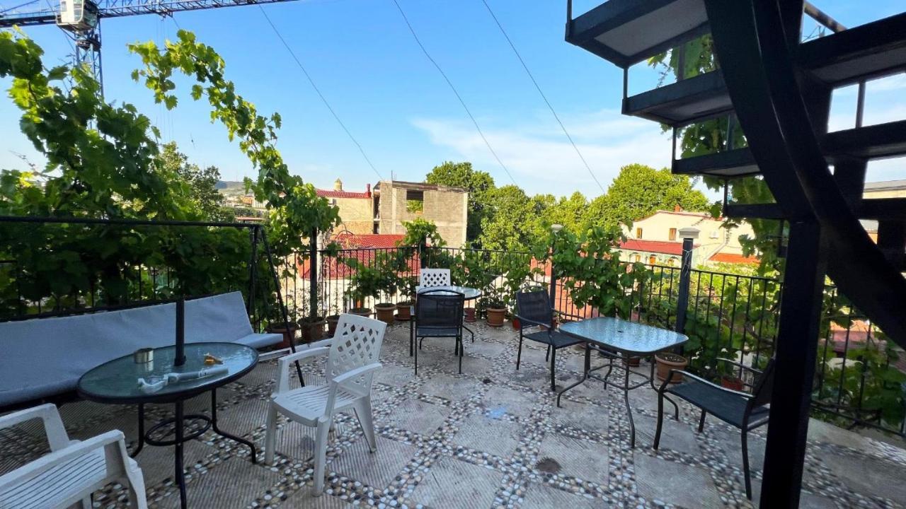 טביליסי Hotel Lika מראה חיצוני תמונה
