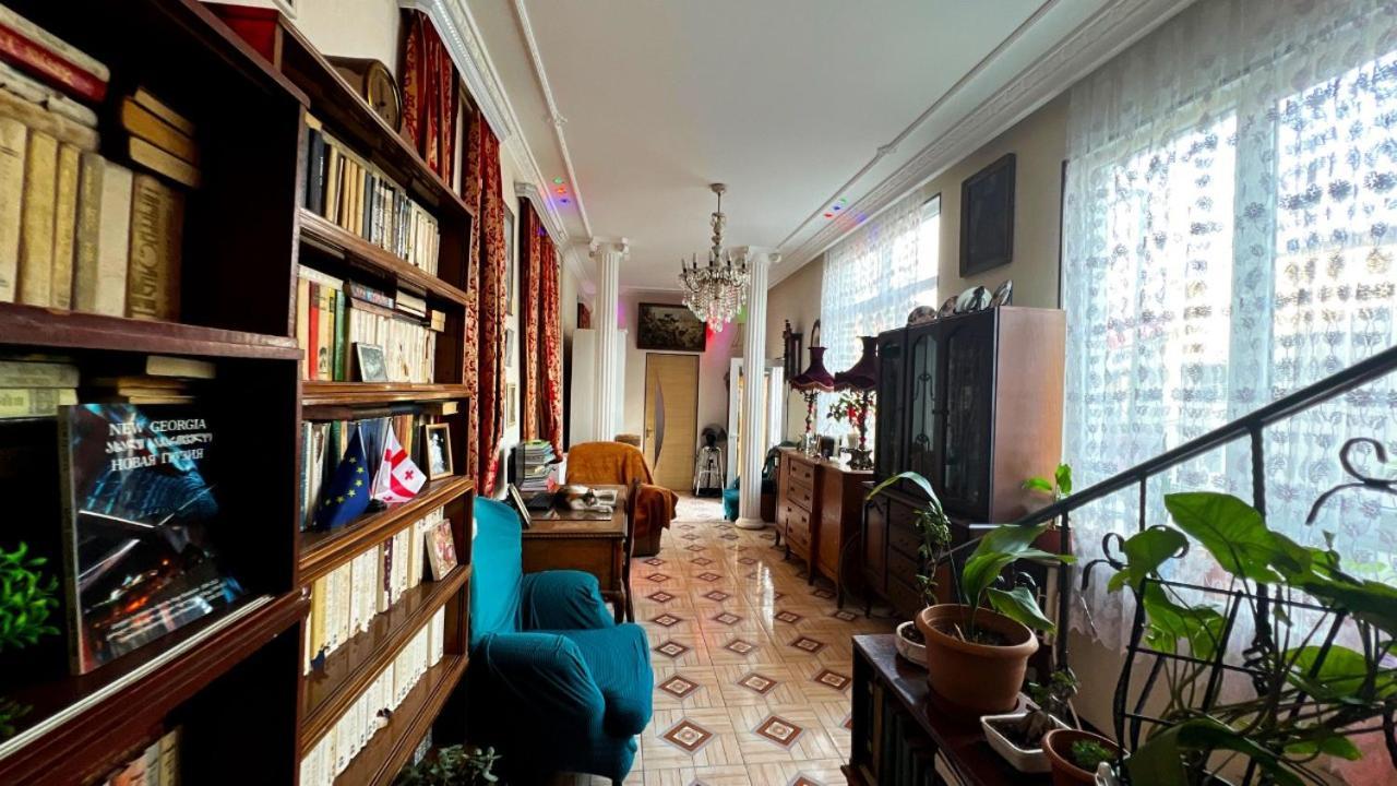 טביליסי Hotel Lika מראה חיצוני תמונה