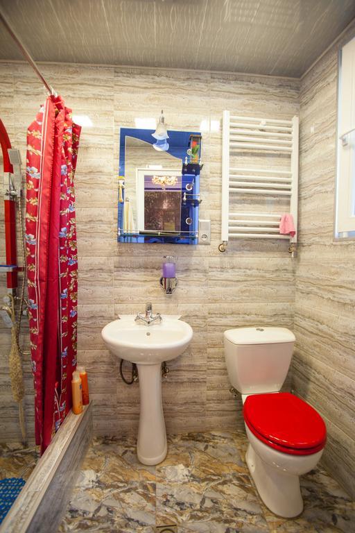 טביליסי Hotel Lika מראה חיצוני תמונה